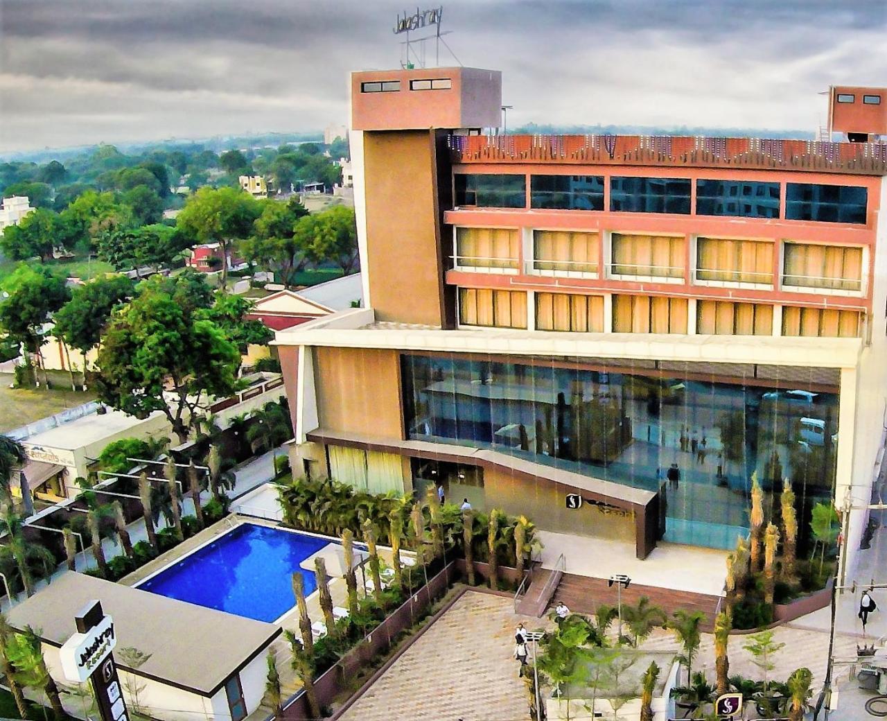 Jalashray Resort Nadiād Exterior foto
